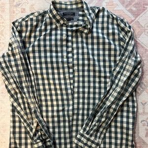 Banana Republic Men’s Camden Fit Green Check Shirt Large